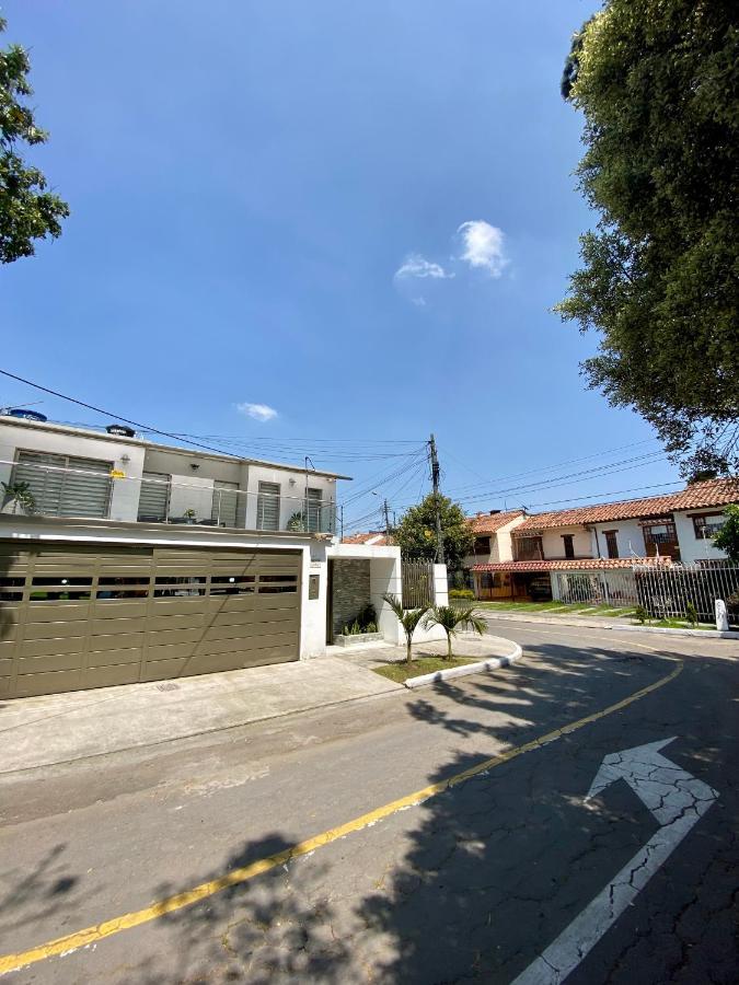 Cal Bed & Breakfast Bogota Exterior photo
